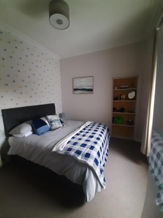 Stunning Riverside Town House With Views Ayrshire Girvan Exterior photo